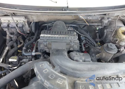 2005 Ford F-150 Lariat/Xlt из США, поврежденный, VIN 1FTPW12575KE01729